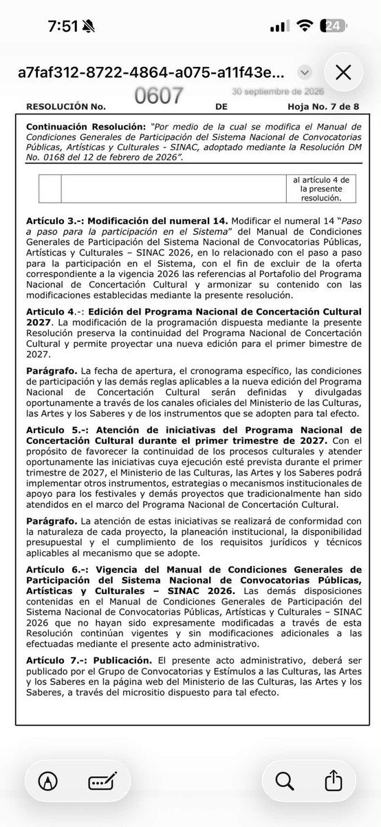jdcorreau's tweet photo. A quienes se toman fotos en los despachos de la patria milagro, como los delegados de los productores del cine, debería darles vergüenza cohonestar con este desprecio a las culturas: se suspende el Programa Nacional de Concertación 2026: https://t.co/H9ltVO237Q