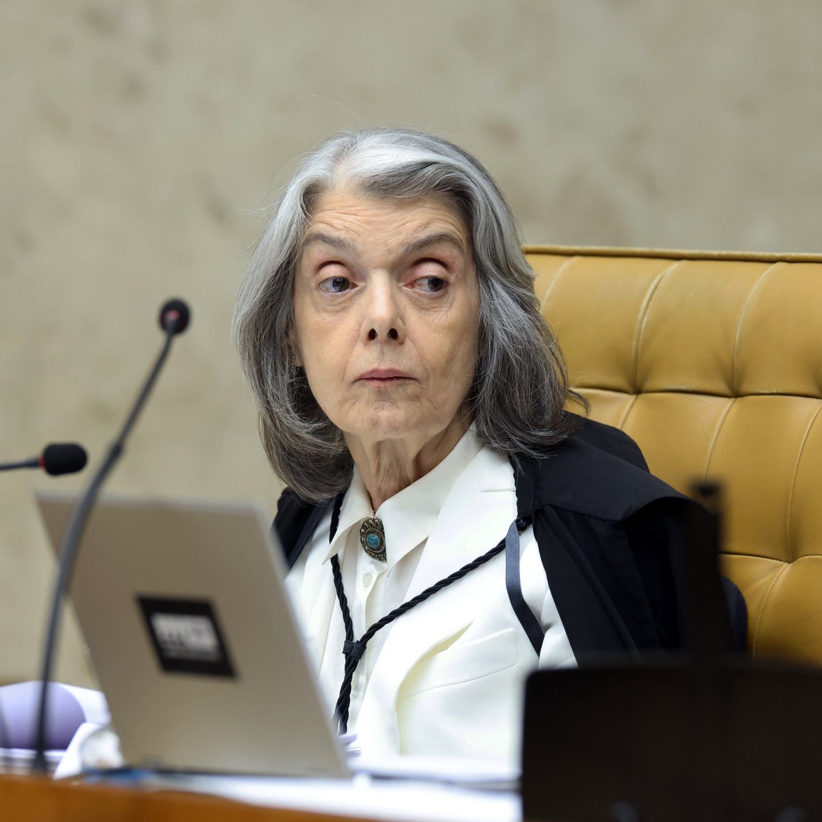 eixopolitico's tweet photo. 🇧🇷 AGORA: Ministra Cármen Lúcia, do STF, rejeita pedido de Renan Santos (Missão) para participar do debate da Globo. https://t.co/jqFCI18Jye