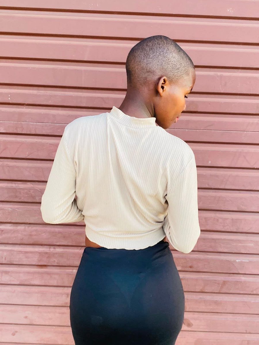 Sandile7ff's tweet photo. Panty lines 🍑🥵 https://t.co/fACADzxpyY
