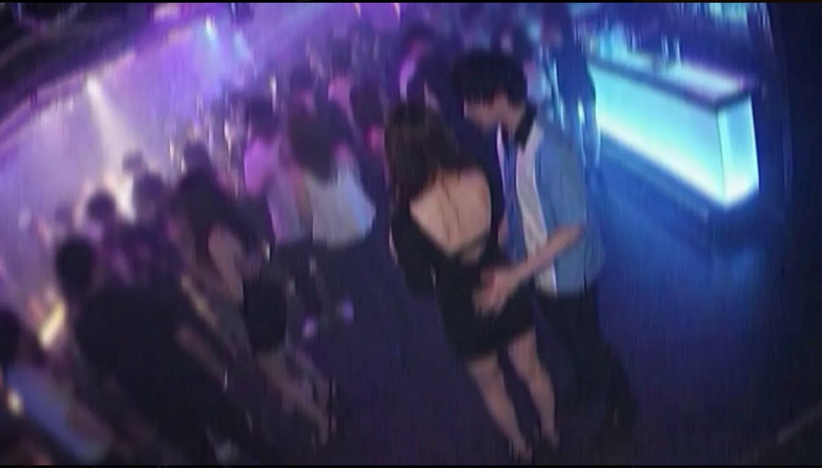 saraah_lny's tweet photo. 【速報】Youtuber ヴァンビ、犯行当時の映像が流出

備考：まだ映像が残っていたので、リプにリンク載せておきます。 https://t.co/WX3x8Ov6it