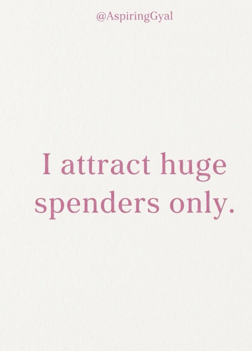 AspiringGyal's tweet photo. I attract huge spenders only. 💸🎀 https://t.co/4S1JOAQcC1