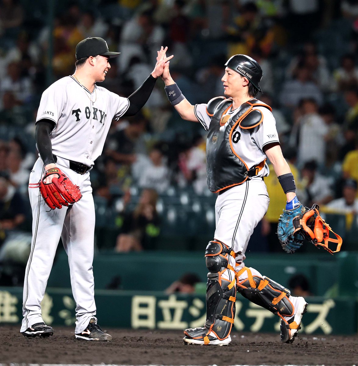 TokyoGiants's tweet photo. 【十二回裏】巨人 2-2 阪神

続投の #代木大和 投手は、この回も三者凡退に抑え、引き分けでゲームセット。 https://t.co/yt3GHilE7L