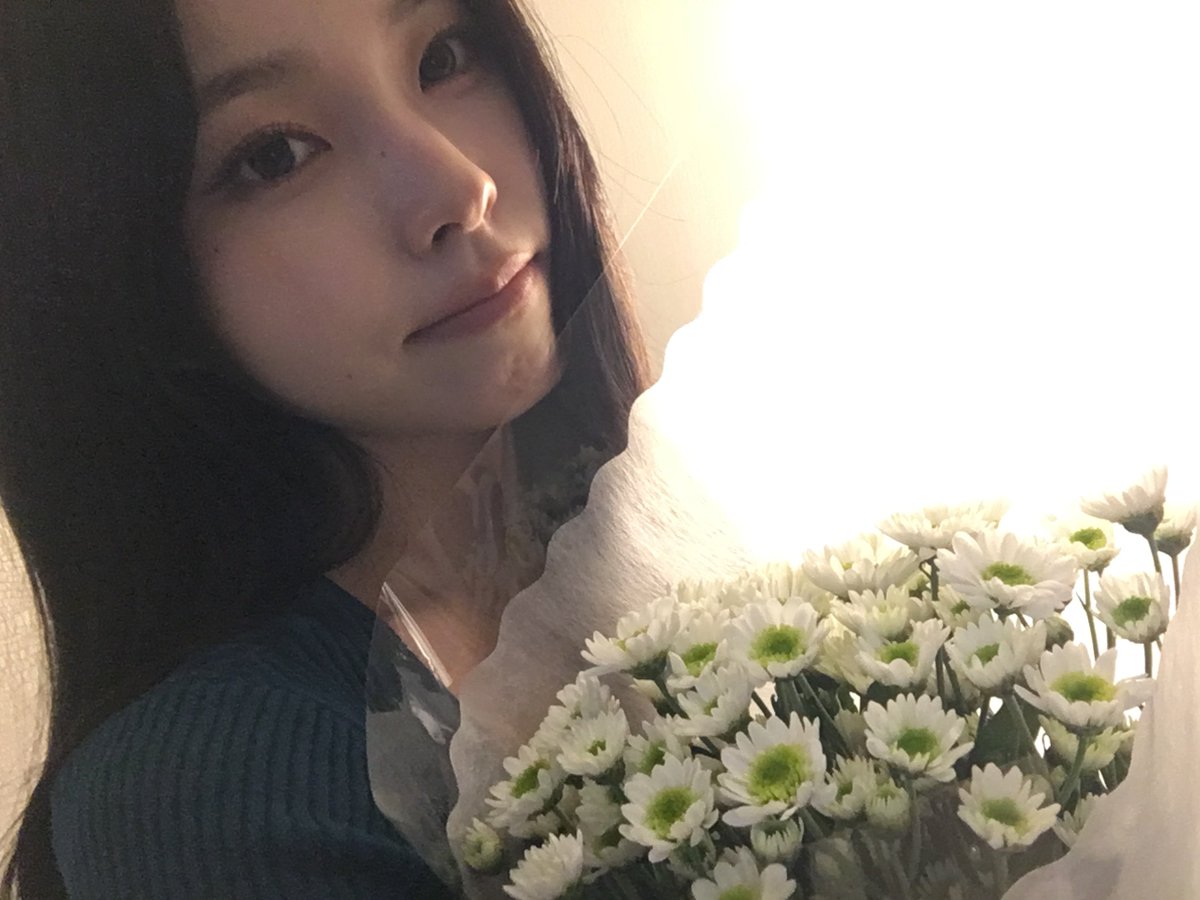 nmixxpics_'s tweet photo. 261001 🐱🫧 https://t.co/K5ByoTz8fl