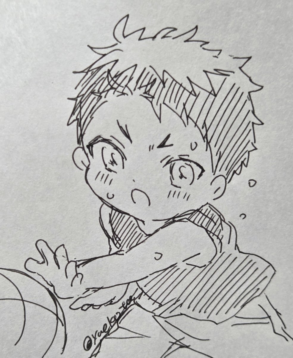 yue_kotoe's tweet photo. 0.4より0.3の方が描きやすい
バスケしてバスケするしょたいが https://t.co/5bedYks3aC