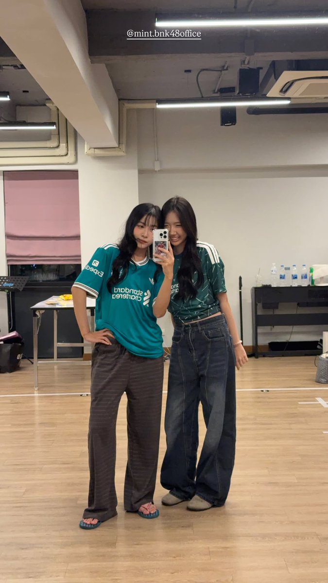 nottynottoz's tweet photo. 💚💚💚✨💫
#MintBNK48 https://t.co/Qjgdhpgx6Q