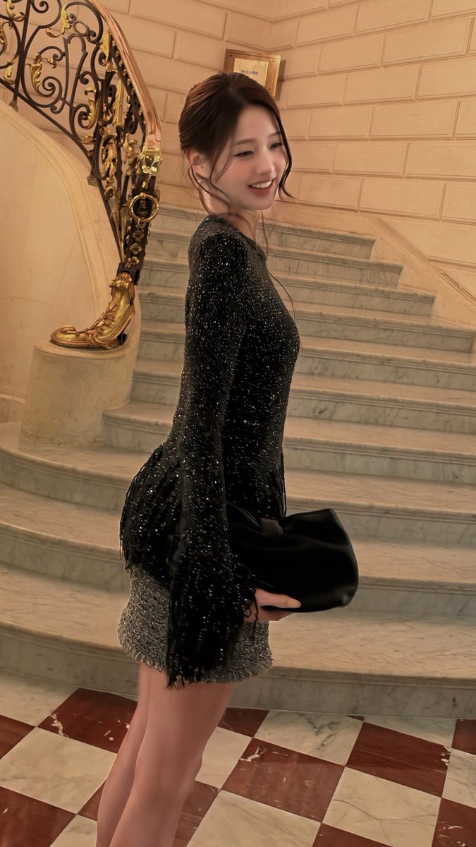 wonyoungdollz's tweet photo. PROTECT HER SMILE FOREVER 🥹 https://t.co/i1Tm52k3TI