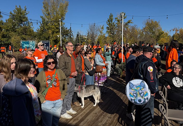 GregMcLeanYYC's tweet photo. I again participated in Pokaiks Society's Reconciliation Walk (Pokaiks means "children" in Blackfoot), an Indigenous-led non-profit committed to "reconciliACTION" through arts &amp; culture. Orange shirts mean every child matters.

#calgarycentre #yyc #cdnpoli #TruthAndReconciliation https://t.co/kdfDbRTetp