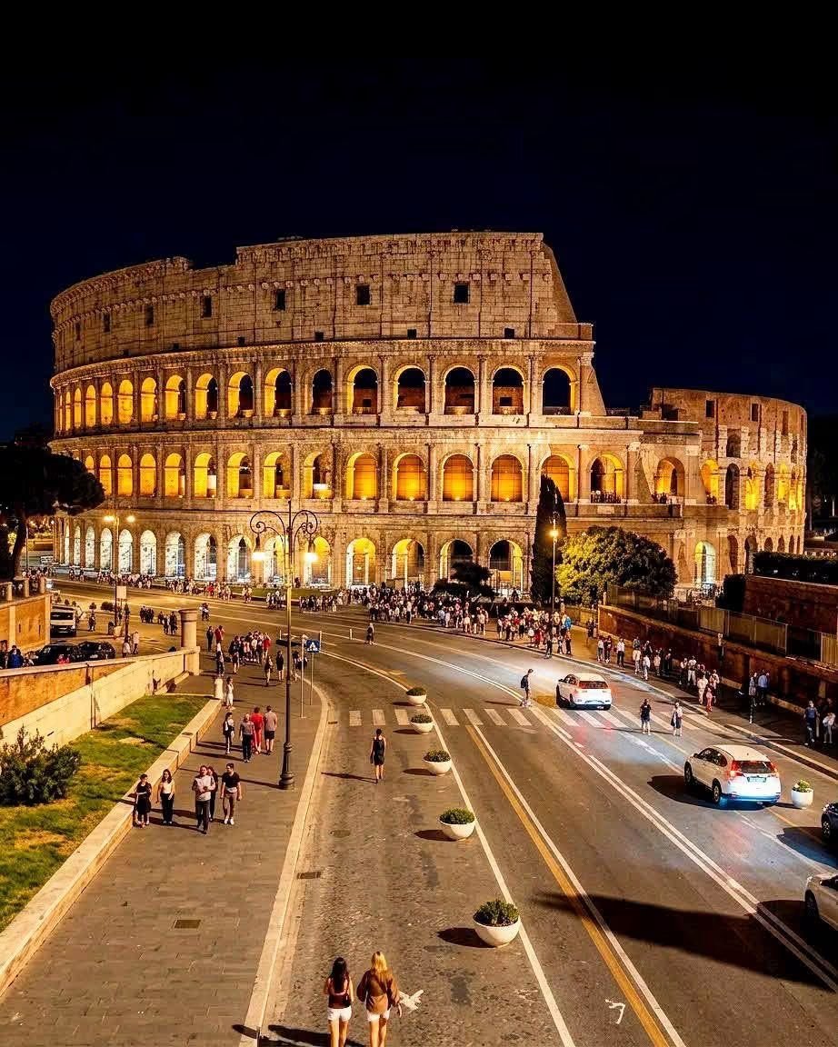 Skylinehaven76's tweet photo. Colosseum Rome Italy 🇮🇹 https://t.co/vjc9uuS2ol
