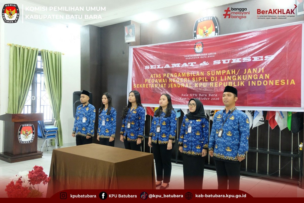 KpuBatubara's tweet photo. dalam pengambilan sumpah/janji PNS di Sekretariat KPU Batu Bara Anggota KPU Kabupaten Batu Bara diantaranya, Abdillah, Sulianto dan Tri Faith Gushendipo Manalu serta Sekretaris KPU Kabupaten Batu Bara, Adhe Siska Amelia Rinanda beserta jajarannya.

#KPUMelayani
#KPUBatubara https://t.co/BeecSekESi