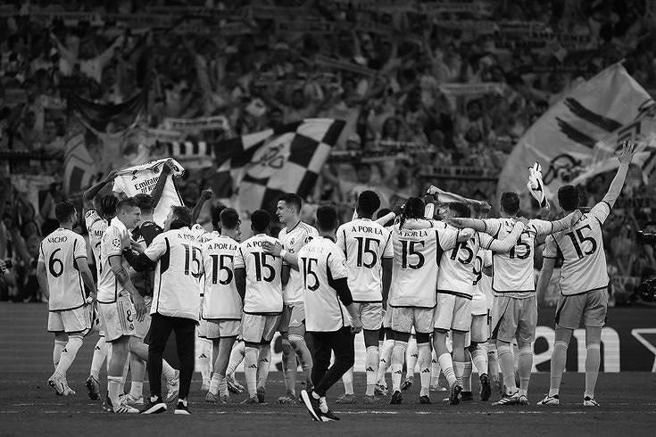 fedeva_8's tweet photo. حبي لريال مدريد حيتنهي لما :
لما توم ياكل جيري 
لما يجي يوم 30فبراير 
لما بطارية التليفون تصير 101%
لما ورد الزينة يذبل 
لما ابطّل احب كريستيانو ♥️ https://t.co/O1r1uQ4sZm