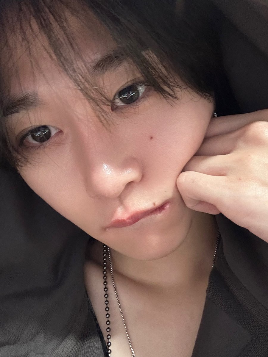 AEN_now's tweet photo. 😏

#AEN #에이엔
#HARU #하루
#하루의하루 https://t.co/taJEKDr0CL