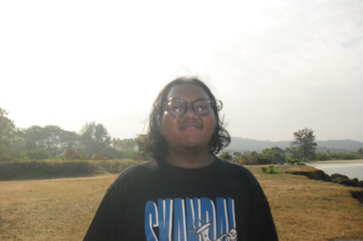 fathirrahman__'s tweet photo. 9 myuzikkk ashoyyyy https://t.co/H82NSoD2zM