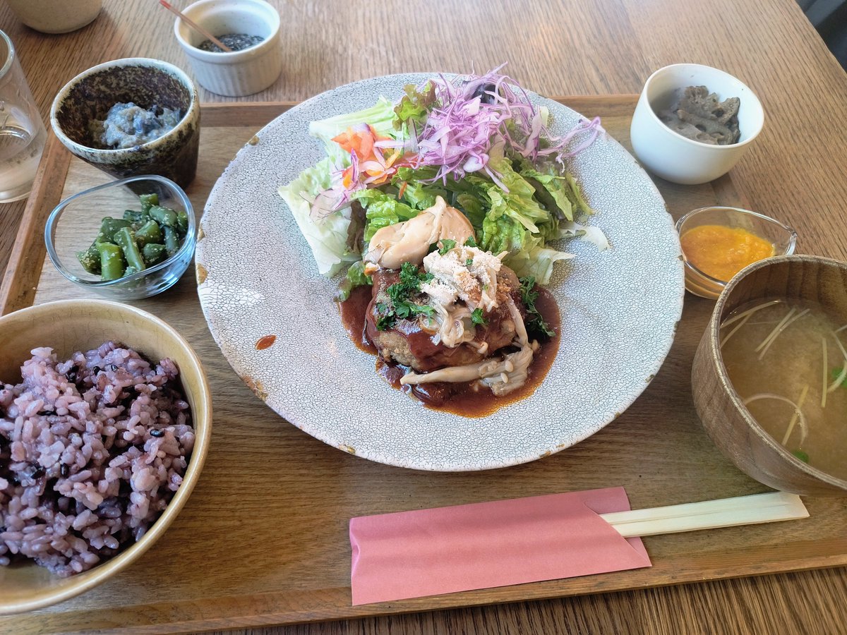 cheezlovely's tweet photo. 久しぶりのランチ https://t.co/o2RROgX1l2