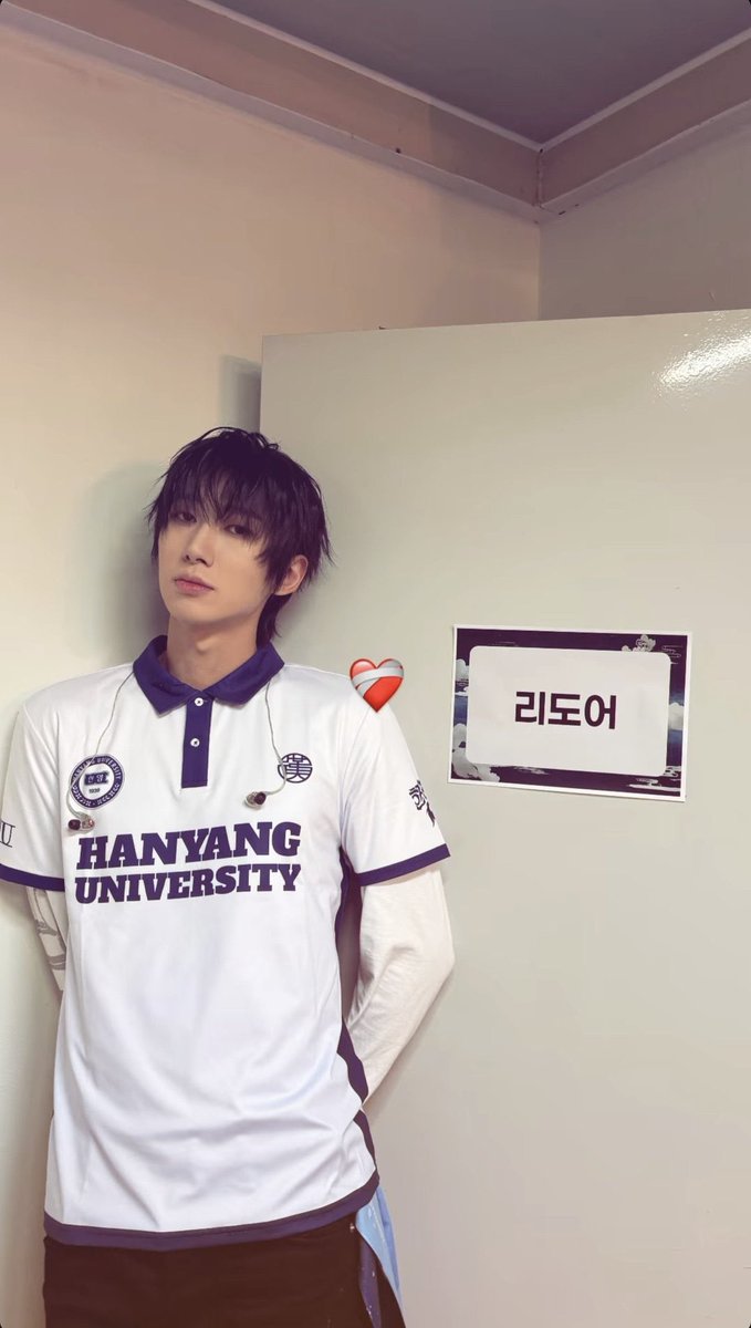 rood_er's tweet photo. 오늘얼굴진짜뭐지....(p https://t.co/ljtSO863zz