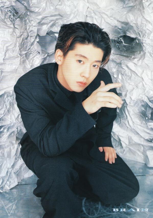 ftts_ym_is_real's tweet photo. 어떻게 이 사이에 약 30년에 가까운 세월이 있었다는 건지 믿기지가 x https://t.co/BZH2BhxYk2