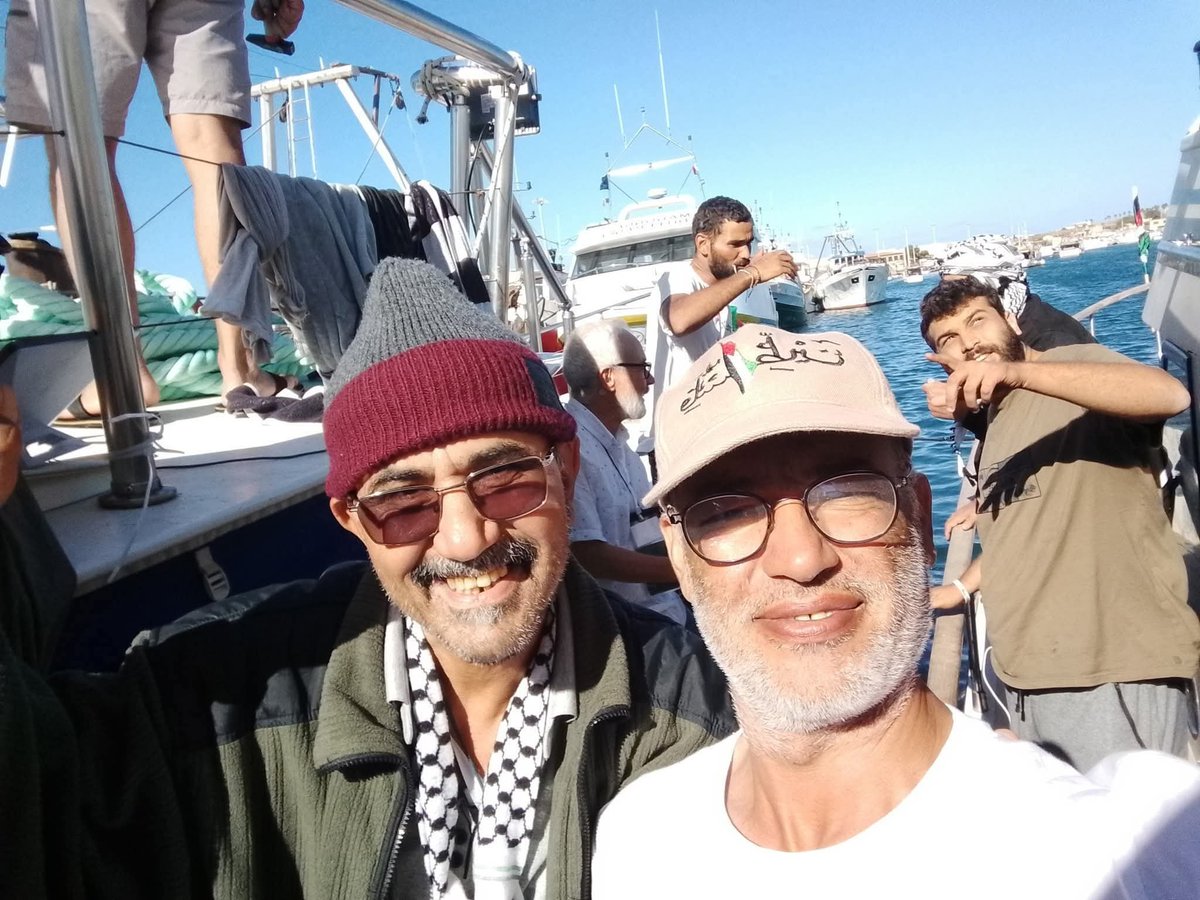 el_mjadi's tweet photo. @drisssenhaji2 الكوفيين المرتزقة عبيد الشرويط سرطااااااان 
يجب استئصاله من الجذور عاجلا قبل آجل فهم : 
- أعداء الله 
-أعداء الأمة 
- أعداء الوطن 
- أعداء الشعب المغربي 
-أعداء الملكية 
- و أعداء أنفسهم....و لعنة الله عليهم . https://t.co/tJk0myjdgo