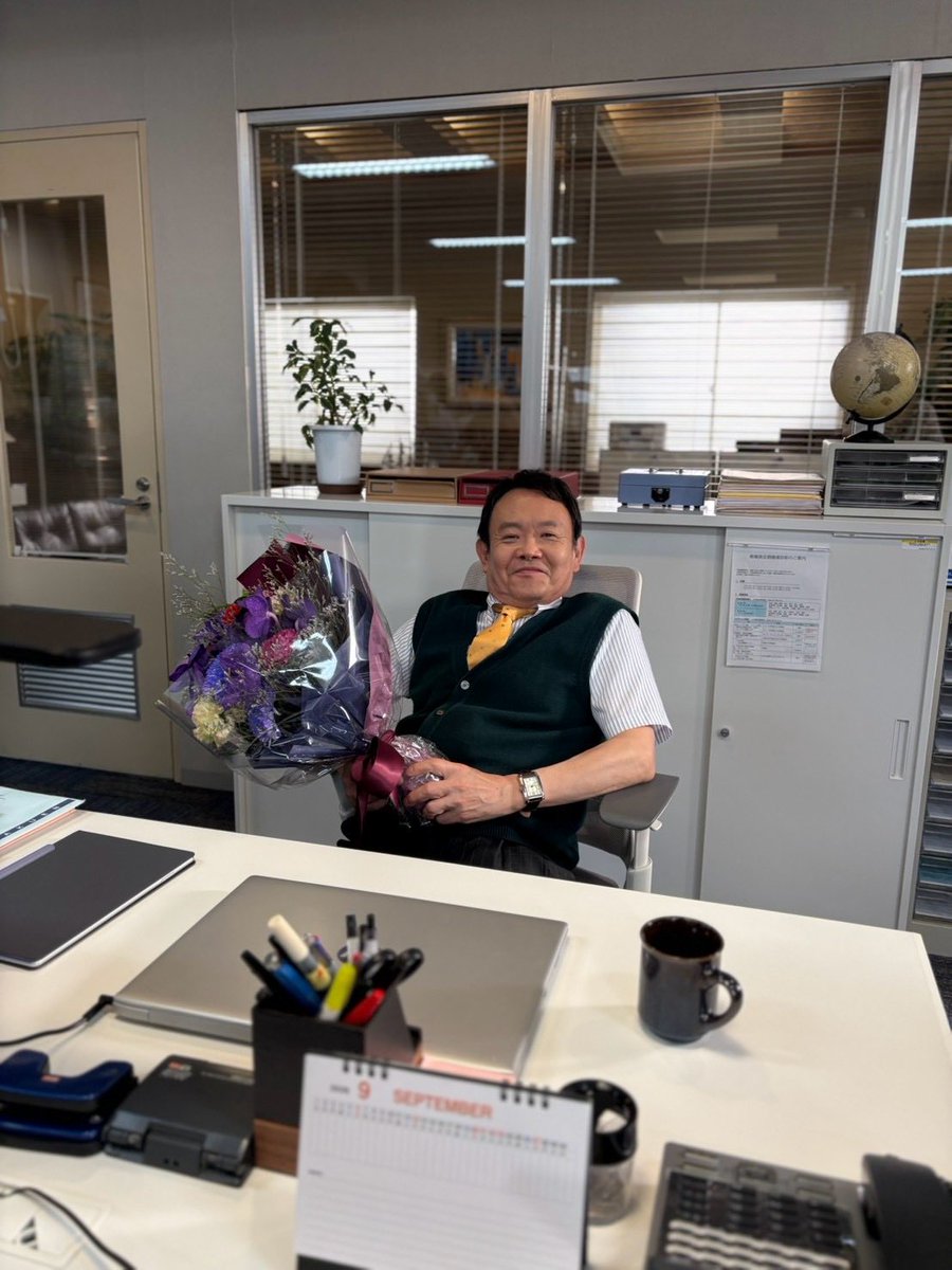 goensai's tweet photo. あらためまして　本当にご視聴いただきましてありがとうございました。28年ぶりのキセキ！　感謝しかありません。反町さんとはGTO以来28年ぶりの同じシーンでの共演なので、お元気に生きている幸せを確かめ合う瞬間はサイコーでした。 https://t.co/vRrCnspFAr