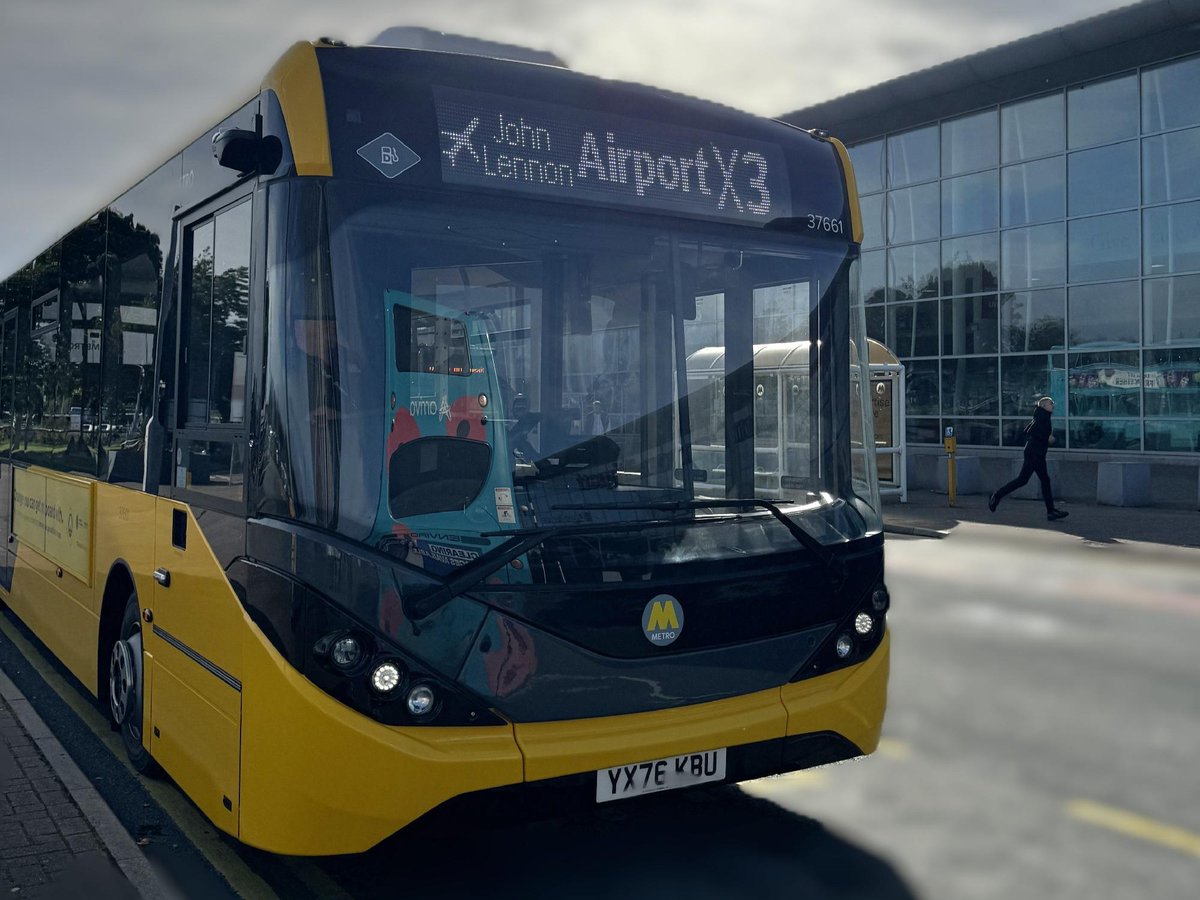 LPL_Airport's tweet photo. September was a record month here at Liverpool John Lennon Airport! Here are the numbers 🔢

👫 567,000 passengers travelling to and from Liverpool
📈 7% up on September 2026
🌍 65 destinations operated
🗺️ Our busiest routes: Dublin, Alicante, Mallorca, Malaga and Belfast
🔁 Our rolling 12-month passenger total is 5.76 million passengers
✈️ Ryanair announcement of a 6th aircraft through winter
🔶 New easyJet routes announced to Murica and Girona
🚌 New X3 express bus to St Helens launches