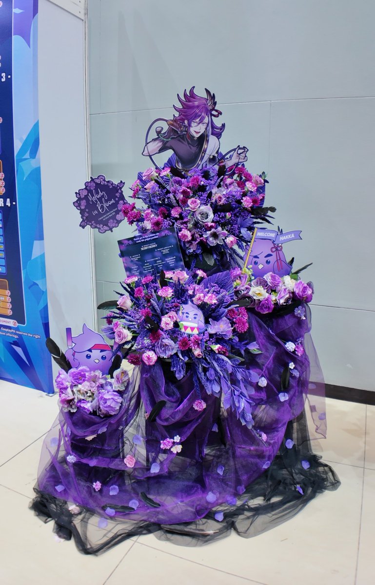 SebbyBerry's tweet photo. BIRBO FLOWER STAND FOR COSMANIA DONE ✨✨✨

Finally finished setting up the flasta yay! Thank you so much to those who joined the project~ feel free to stop by any day!

#PIHAKKASSO #hakkitos #cosplaymania2026 https://t.co/mSrh5uLN2f