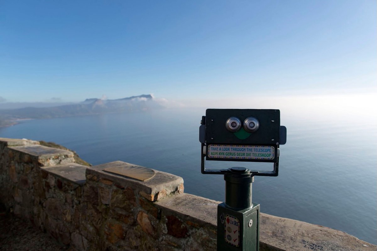 RosmaLamedaM's tweet photo. Sometimes the view is totally worth it ☝🏻💯👀
📍Cape of Good Hope, ZA 🇿🇦🗺️👣📸🌍
•
•
•
•
•
•
•
•
•
•
•
•
•
•
•
•
•
•
•
#nomadicbearventures #capeofgoodhope #capepoint #nationalpark #nature #naturephotography #landscape https://t.co/xGzarDb6JI