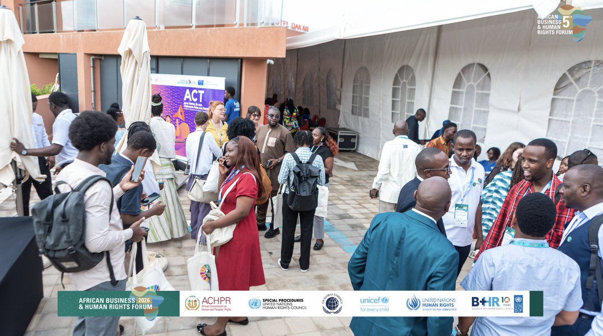globalcompact's tweet photo. The 5th #AfricanBHRForum is bringing leaders together in Dakar.

Five editions have helped advance responsible business conduct across Africa. Now, the focus is on implementation, accountability and access to remedy.

Learn more: https://t.co/EbRRnAGO0N

#BizHumanRights https://t.co/Y1u0U70Wdu