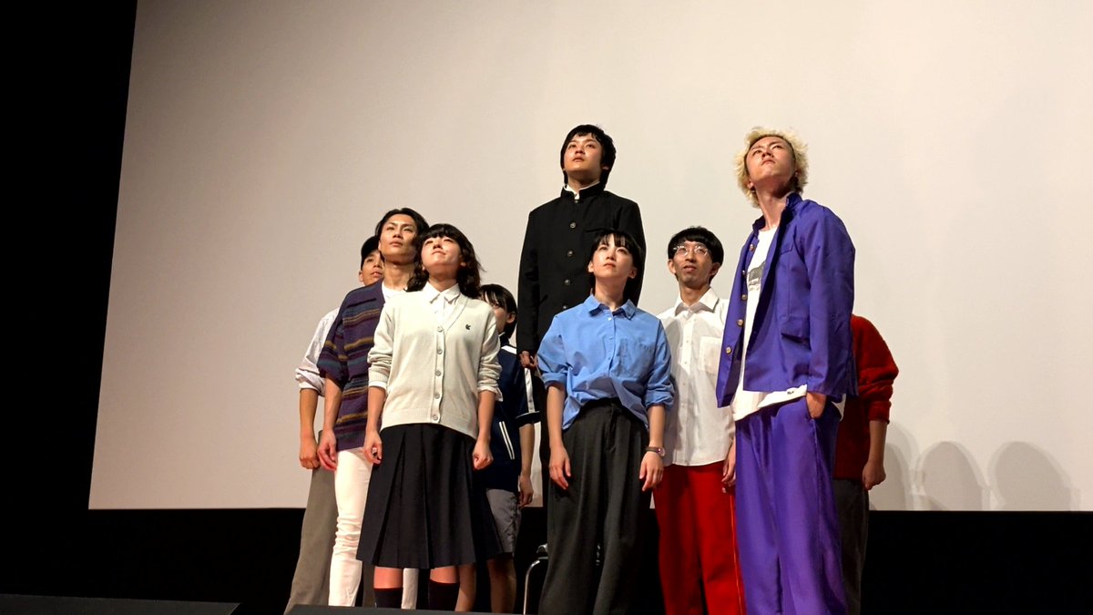 kimototaro's tweet photo. テアトル新宿で南極・こんにち博士の映画『チャオ・ヤングの墓』と、一回限定の公演『スマ・スルメとスモールサークル』。
上映終了後、22時10分頃の開演で、20分ほどの短編でした。写真撮影可だったので、何枚か。 https://t.co/2e6wRyYZMb