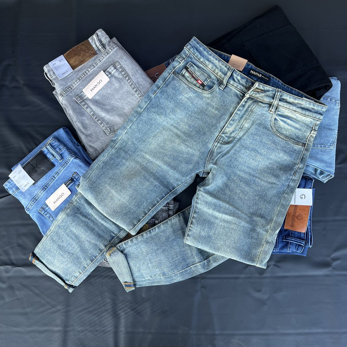 og_outfits's tweet photo. Denim jeans available ✅

Size 30,31,32,33,34,36,38
35000 Tzsh

📍External,Maziwa Road
Delivery ✅(No free delivery) 

0763509705
0672509705 https://t.co/1jijtPLSO8