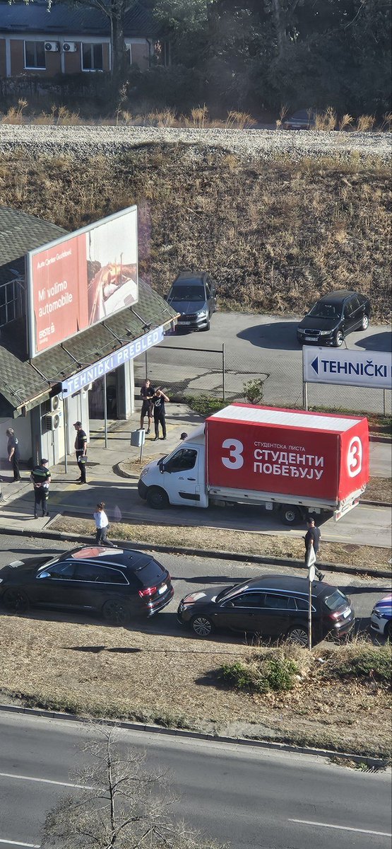 ZborJerkovic's tweet photo. Za našu decu, vanredni tehnički pregled. 😠

Upravo! https://t.co/5bQQ1nwErE