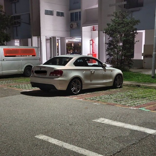 staggercats's tweet photo. who else likes night drives 😜 https://t.co/OdYh59H6rB