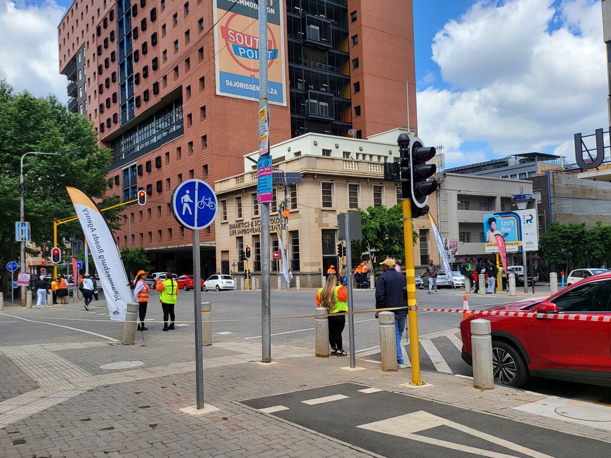 MyJRA's tweet photo. @CityofJoburgZA @RegionF_Joburg @Kenny_T_Kunene @CoJTransport @ReaVayaBus @_ArriveAlive @JoburgMPD @CityPowerJhb [Protecting city infrastructure] @MyJRA has installed underground controller box chambers in Braamfontein to safeguard traffic signal equipment against theft and vandalism while keeping pedestrian walkways clear and safe. 
@CityofJoburgZA #OTM2026 #JoburgRoads https://t.co/AebrUCis1T