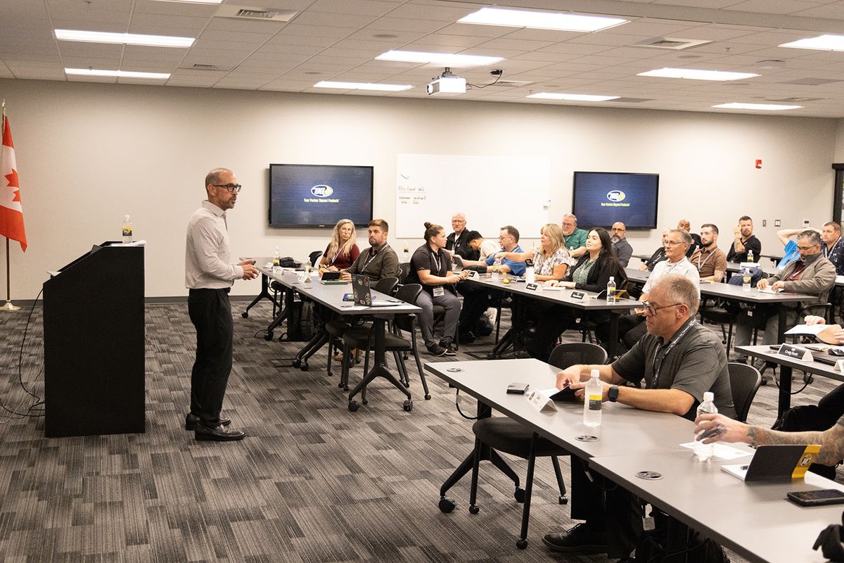 bgproducts's tweet photo. Great having our Wagonmaster Group in Wichita!

Facility tours, product training, and hands-on demos made for a great few days. Thanks to everyone who made it a great visit!

#BGProducts #Wagonmaster #AutomotiveIndustry #FixedOps #TeamBG #Partnership https://t.co/vBFv6BsF1Y