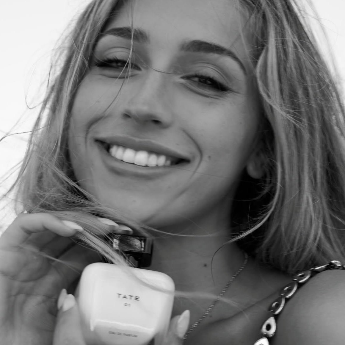 t8mcraetours's tweet photo. TM BY TATE MCRAE — THE FRAGRANCE https://t.co/8gJT7vFXgR