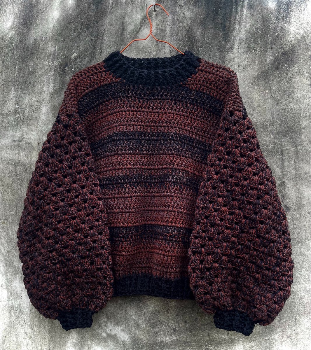 online_bestiee's tweet photo. I used Slide 1 as my reference and created Slide 2 with yarns and a simple crochet hook.

I’m SOOOO proud of my work! https://t.co/kU8pxB1vPM