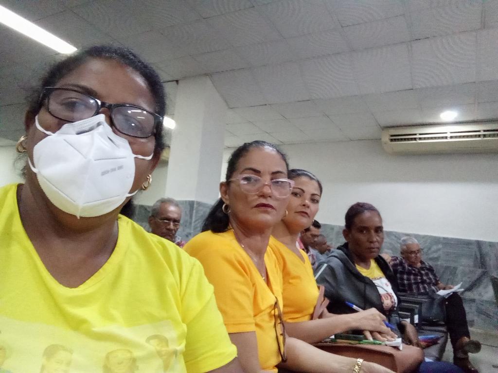 YudithAfmc's tweet photo. Intercambio de trabajo el PCC con las organizaciones relacionadas con la política de cuadro, reservas en entrenamiento, cuentas en X y Transformaciones Económicas y Sociales 
#MujeresEnRevolución 
#PorLasTunasLaVictoria https://t.co/FsXAKhxJ9T
