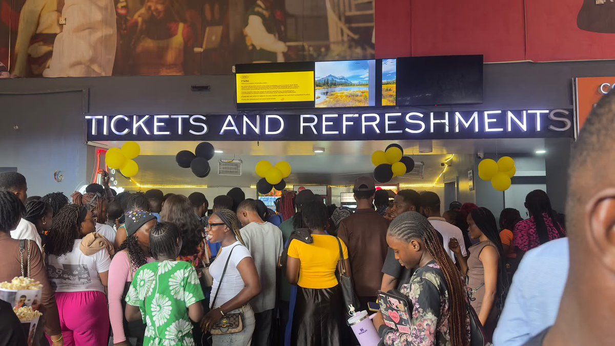 AdaPereway's tweet photo. It's a #YelloIndependence celebration
MTN literally said we deserve some pampering with free movie tickets and refreshments at the Viva Cinema , Jara Mall Lagos.
No better way to enjoy the holiday π https://t.co/qKhu0m2DVo