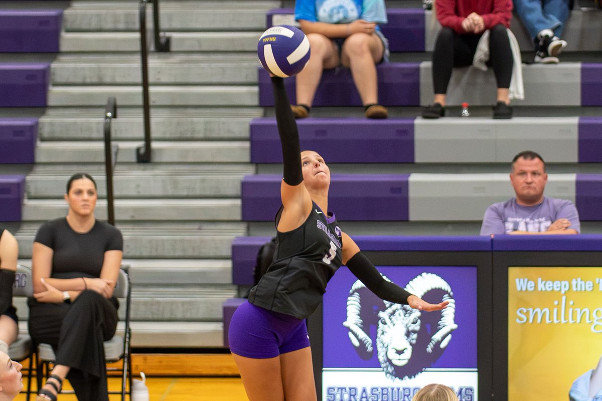 AaronKDesigns's tweet photo. Four more moments from Strasburg vs. Central: staying ready, making the play, and backing each other. 🏐💜

📸 Match photos are available for purchase at https://t.co/5heka5zHVQ

#StrasburgRams #Volleyball https://t.co/34VM3wp7uN