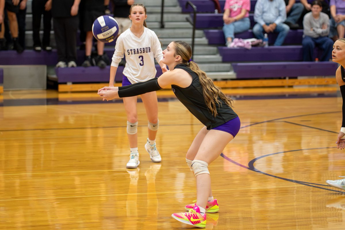 AaronKDesigns's tweet photo. Four more moments from Strasburg vs. Central: staying ready, making the play, and backing each other. 🏐💜

📸 Match photos are available for purchase at https://t.co/5heka5zHVQ

#StrasburgRams #Volleyball https://t.co/34VM3wp7uN