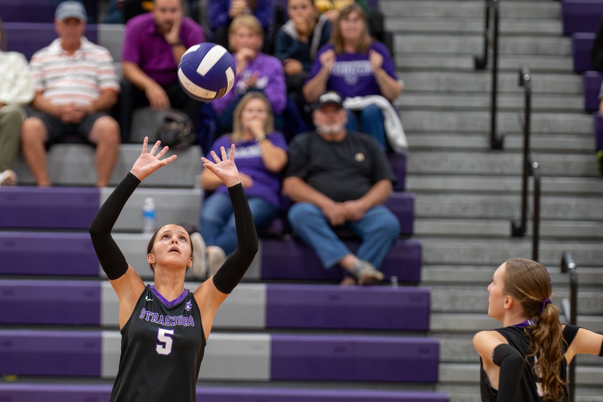 AaronKDesigns's tweet photo. Rivalry night in Strasburg. 🏐💜 The Rams fell to Central High School, but the effort and team spirit were worth capturing.

📸 Photos are available for purchase: https://t.co/5heka5zHVQ

Eight favorites in this thread. #StrasburgRams #Volleyball https://t.co/qTkES30kWB