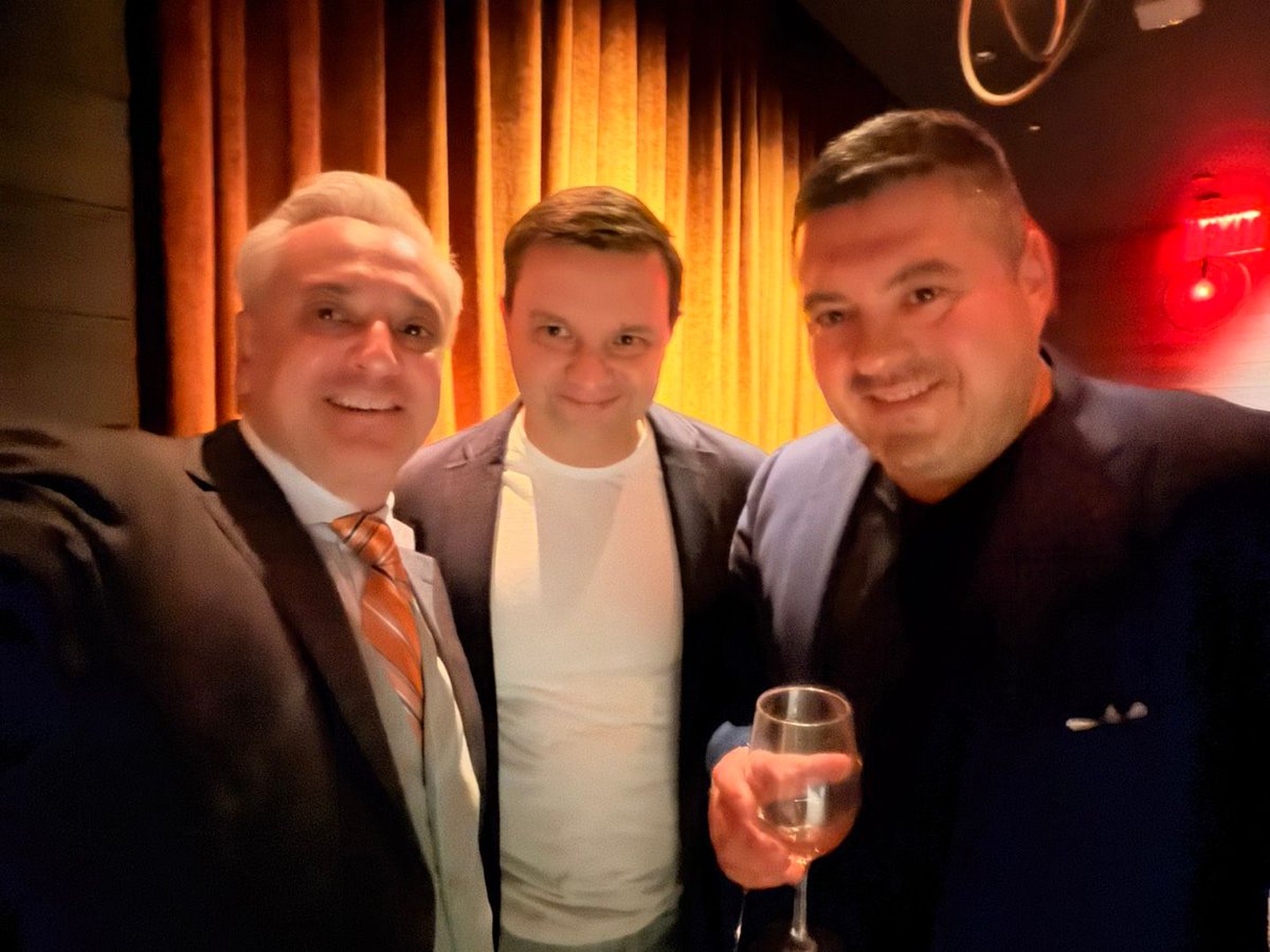 NYWillsEstates's tweet photo. Spent Thursday night at the Med Connect event at Moxy Rooftop NYC! Great connecting with Altynay Diaz, Budo H. Bunul, River I. Yaka, Komar Stroy, Christopher Marino, and Selman Yalcin. Excited for future collaborations! 🤝#MedConnect #NYC https://t.co/3AEcLGaWmo