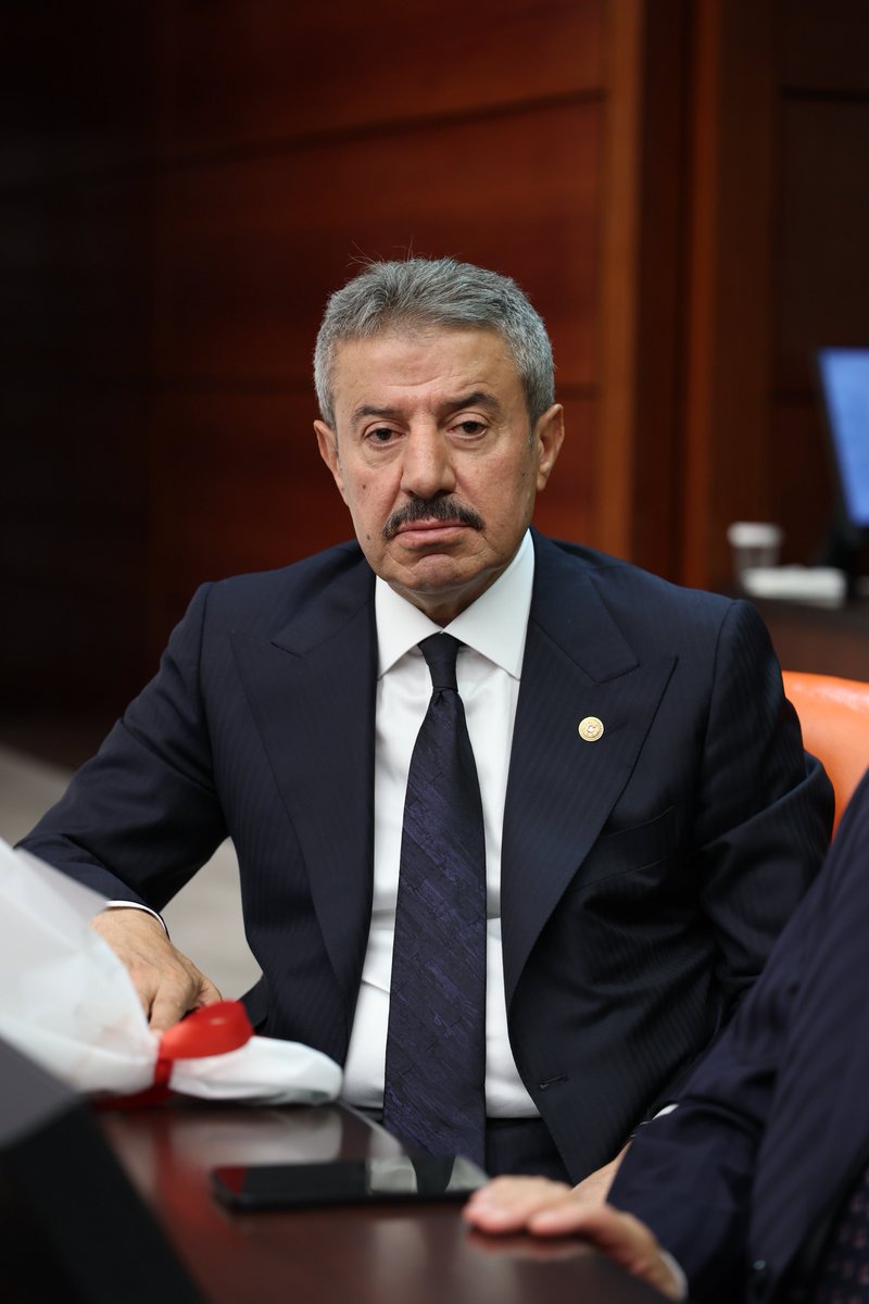 TatarArslan's tweet photo. 📍TBMM | Genel Kurul

Genel Başkanımız ve Cumhurbaşkanımız Sayın @RTErdogan'ın teşrifleriyle; Gazi Meclisimizin 28. Dönem 5. Yasama Yılı Açılış Programı’na katıldık.

Yeni yasama yılının ülkemize, milletimize ve Türkiye Yüzyılı hedeflerimize hayırlar getirmesini temenni ediyorum.🇹🇷