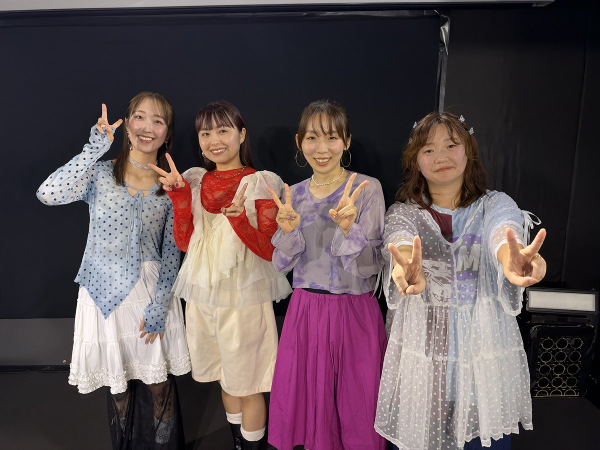 itocchi_k's tweet photo. 「雛団 -HiNADAN-」
2026.10.1 CHIC HALL
Especia セットリスト
GUSTO Intro 清水ペシストに怒る💢
Good Times feat.ナンブヒトシ
アバ銀
BabyBlues
West Philly 
海辺のサティ
YA・ME・TE！Sax ver
No1 Sweeper Extended 
きらめきシーサイドshort
#Especia_Live https://t.co/FOx32Y3JDe