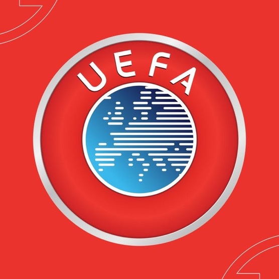 MadridXtra's tweet photo. 🚨💣 BREAKING: Real Madrid want Barcelona to be STRIPPED of ALL titles won during the years in which they paid off the vice-president of referees, NEGREIRA (2001-2018).

UEFA have now started an OFFICIAL INVESTIGATION, and could BAN Barcelona from their competitions. @diarioas https://t.co/rcBAlgGYT5