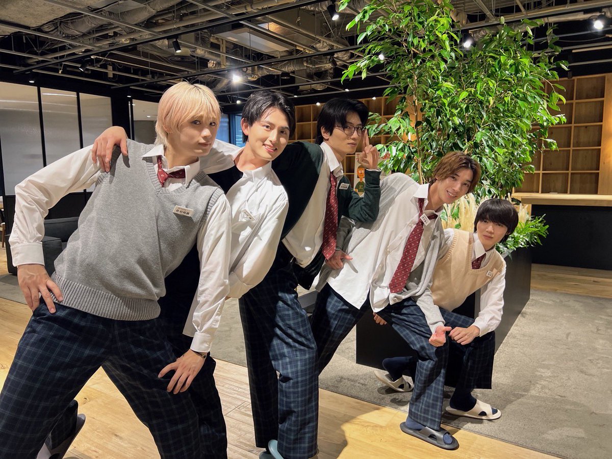 KimuraKaiki's tweet photo. #陽キャ集団 
yo-yoトレイン💃これからよろしく❣️ https://t.co/LBh5PVIy7A