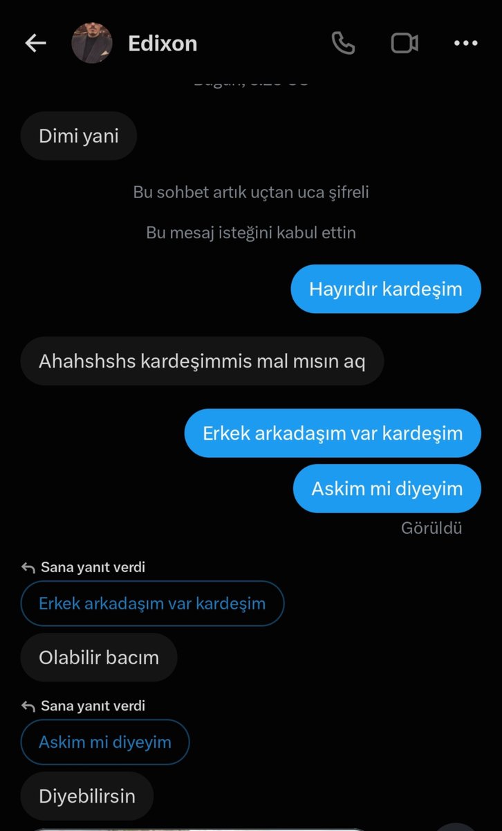 neymisimkimimki's tweet photo. Nasıl bir gerizekalısin sen ya https://t.co/8QVsBhjbEA