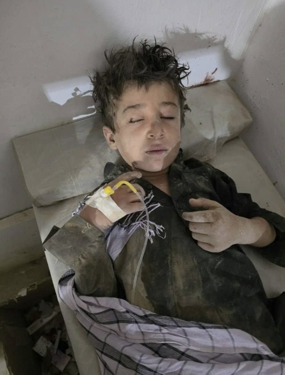 PTM_Global's tweet photo. Reports of Pakistani airstrikes in Kunar and Helmand reportedly killed 9 civilians and injured 11. Civilian attacks must be investigated and those responsible held accountable. #StopStateTerrorism #ProtectCivilians #JusticeForVictims #Afghanistan #Pashtuns https://t.co/tbeifZGQRS