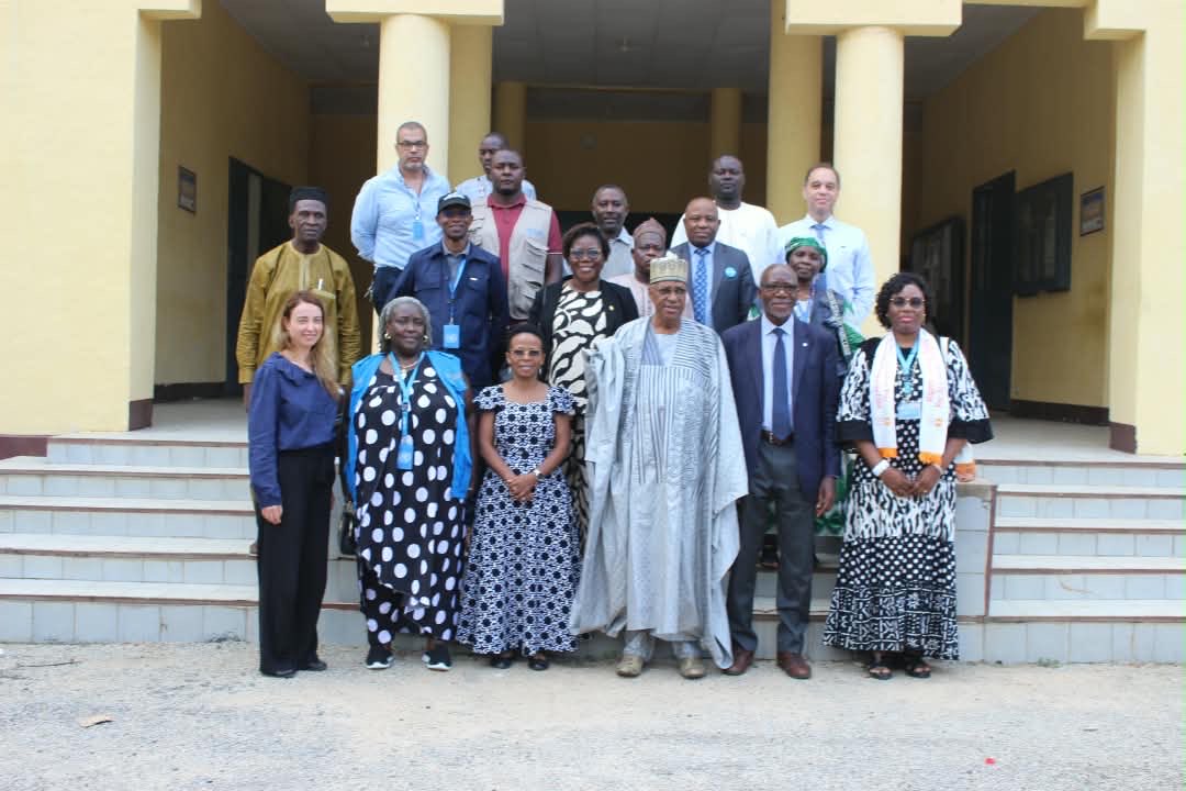 UN_Cameroon's tweet photo. On mission to Maroua for #WorldHabitatDay, Resident &amp; Humanitarian Coordinator @IssaSanogoUN met with Midjiyawa Bakari, Governor of the Far North Region, to discuss the humanitarian situation, urban development challenges and opportunities to strengthen collaboration btw 🇨🇲&amp;🇺🇳. https://t.co/3EPaDEPdWZ