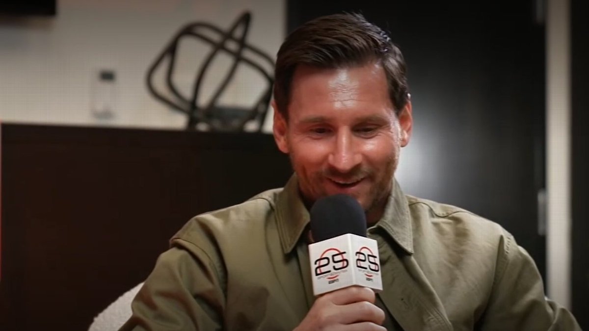 BarcaWorldwide's tweet photo. 🗣️ Lionel Messi: “There is a generation of children who grew up with me, they saw me lose, they saw me champion with Argentina and it made the bond stronger. I feel that they are going to be with me until the end.” https://t.co/YFIyvc3zYD
