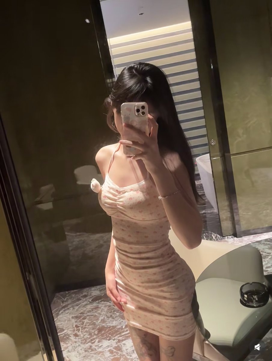 IMFINITE_07's tweet photo. 女生99年，在海南海口平时比较宅一些，本人不丑身高168cm，体重56kg，附近有身高170左右的优质单男吗，必须能接受艾滋试纸检测的，不打扰生活的来  那种自以为是的口嗨男和聊骚的别私信我！#海南 #海口 https://t.co/KIYfiUYM3X