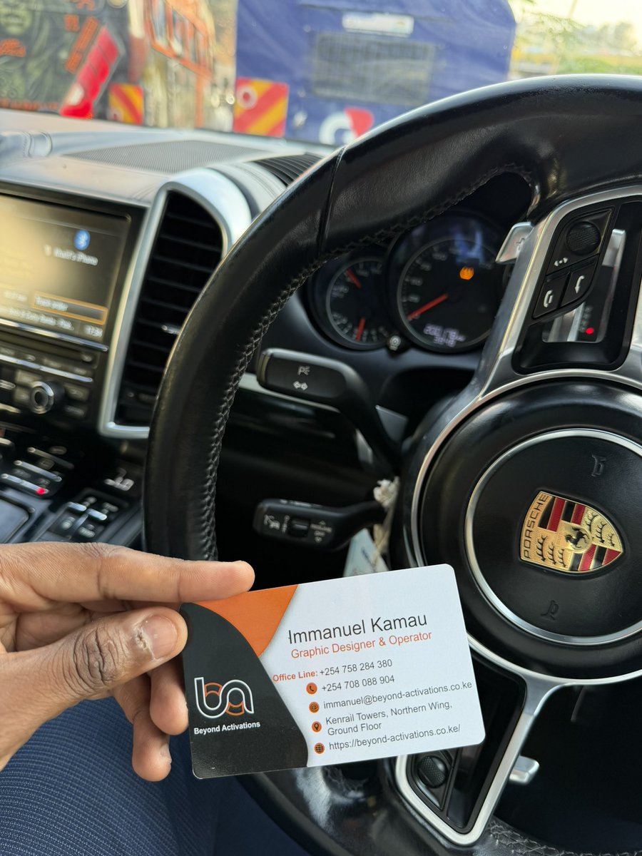 _manvokey's tweet photo. RT @KhalifKairo: Peeni kijana kazi, he  does branding
Immanuel Kamau, stopped and pitched me in traffic 0708 088 905 https://t.co/z7buAQynFB