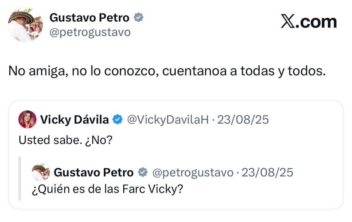 felipemontoyasz's tweet photo. Petro vs Vicky https://t.co/0i4lD0WRIy